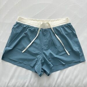 Ten Thousand Distance Short, Blue 3" Small